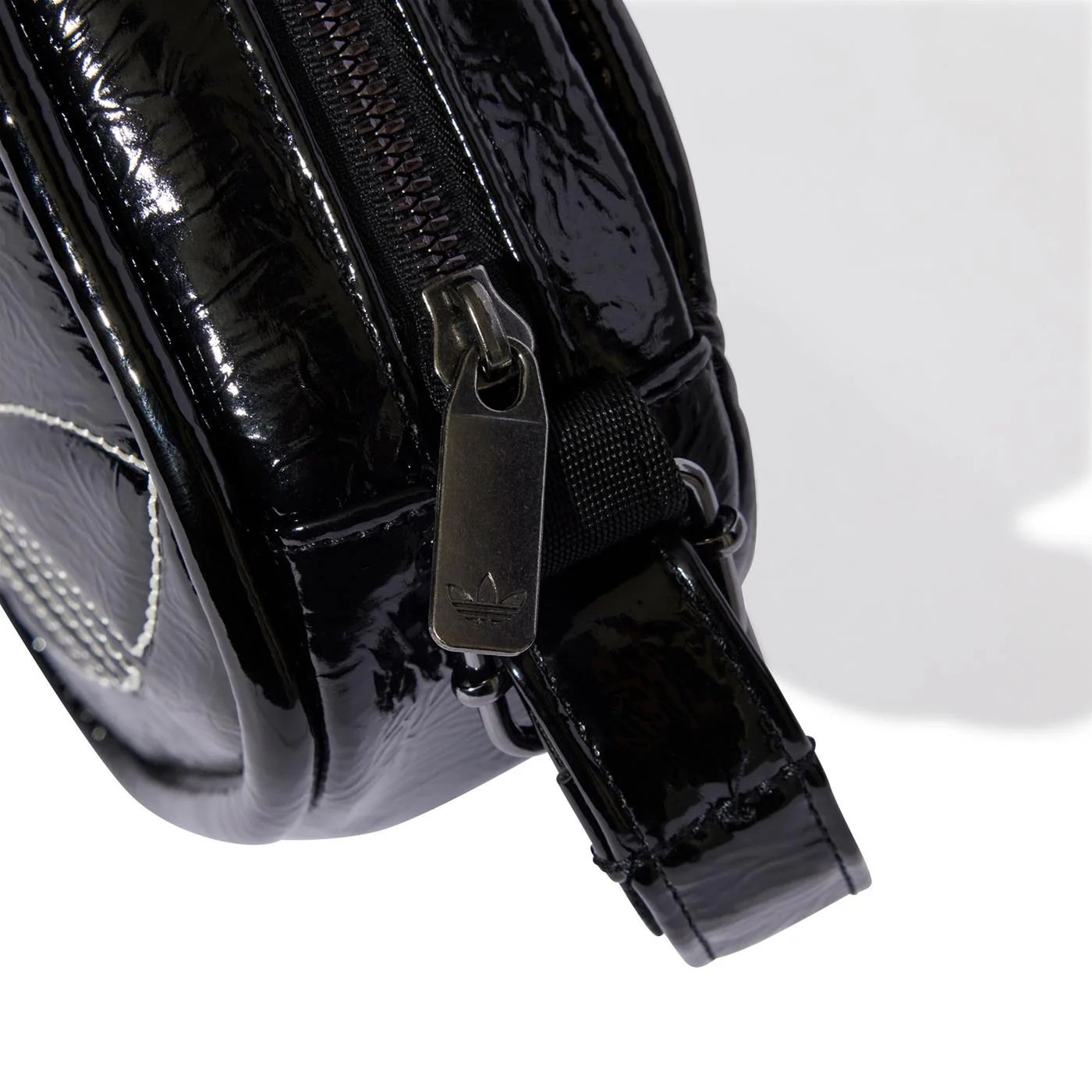 Adidas Originals Adicolor Diamond Bag Black - Image 4