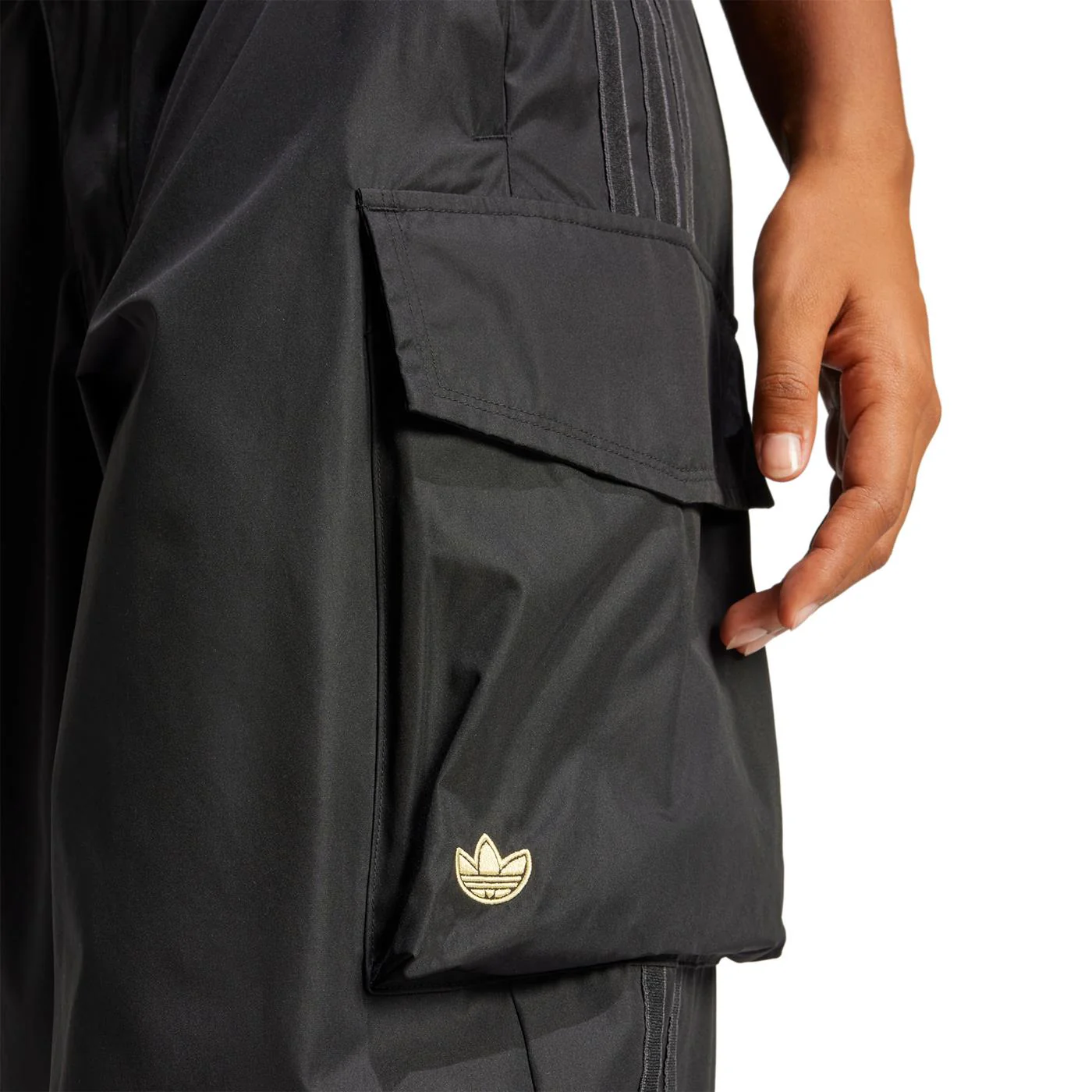 Adidas Originals Cargo Pants Black - Image 4
