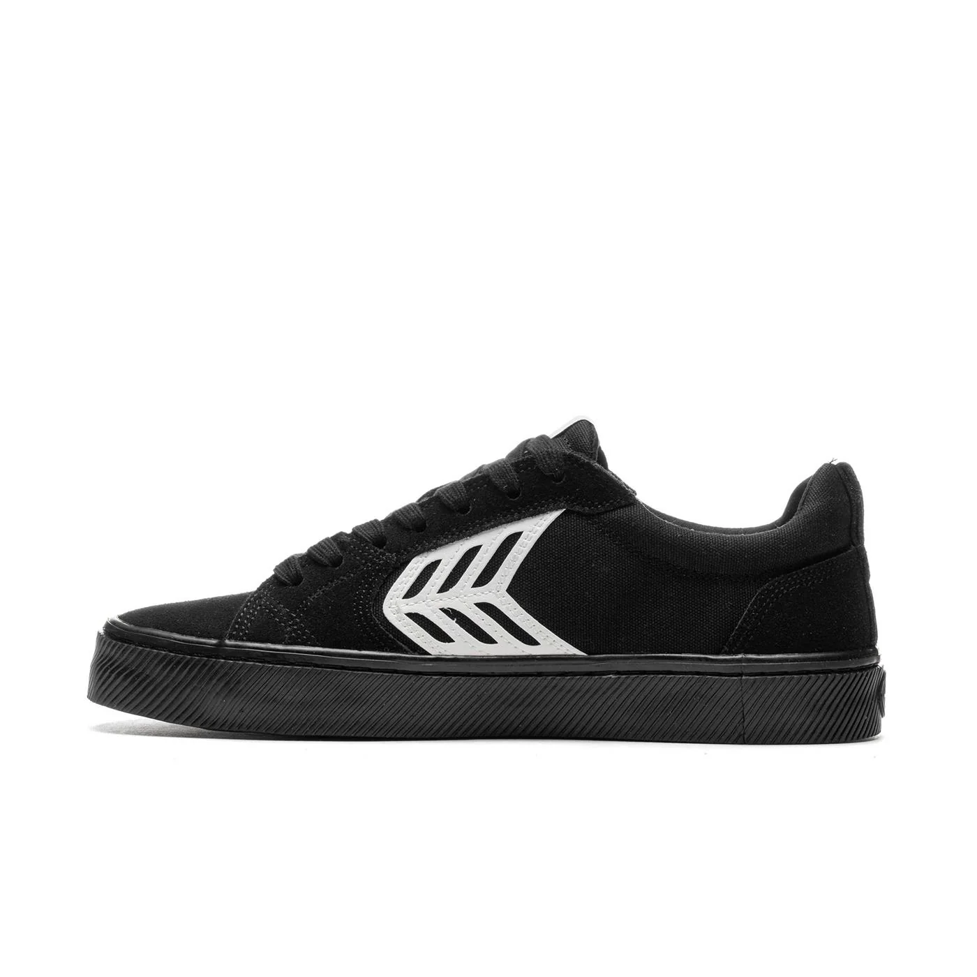 Cariuma Catiba Pro Ivory Logo All Black - Image 2