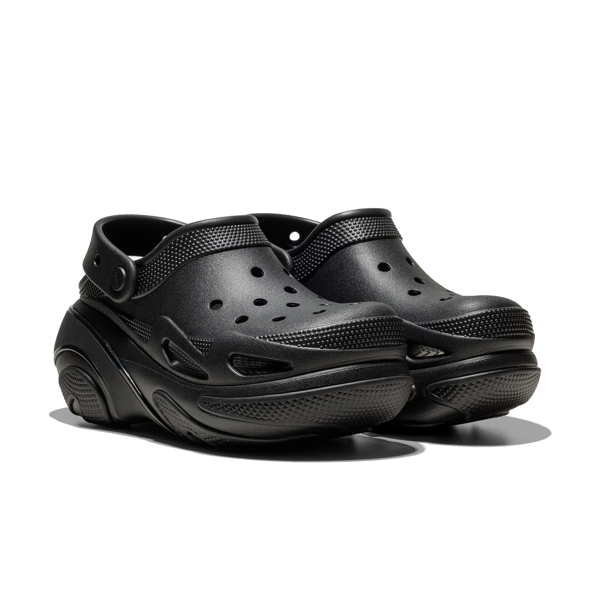 Crocs Bubble Crush Clog Triple Black - Image 2