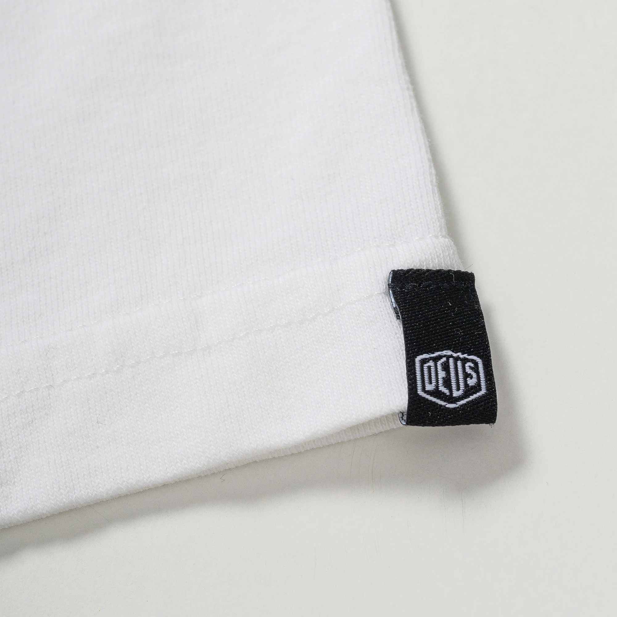 Deus Ex Machina Shield Standard Tee White - Image 4