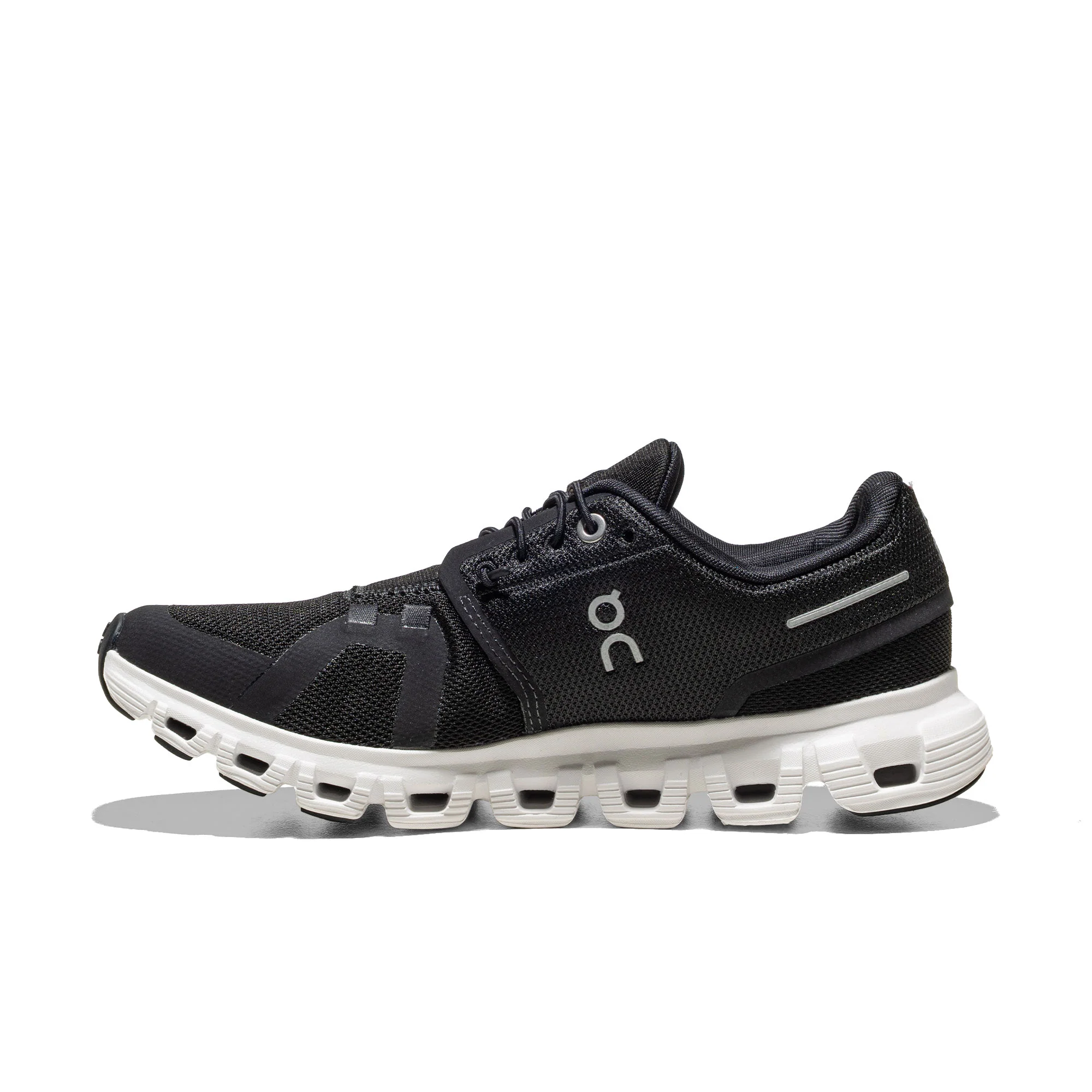 On Running Cloud 6 Black/White - Image 3