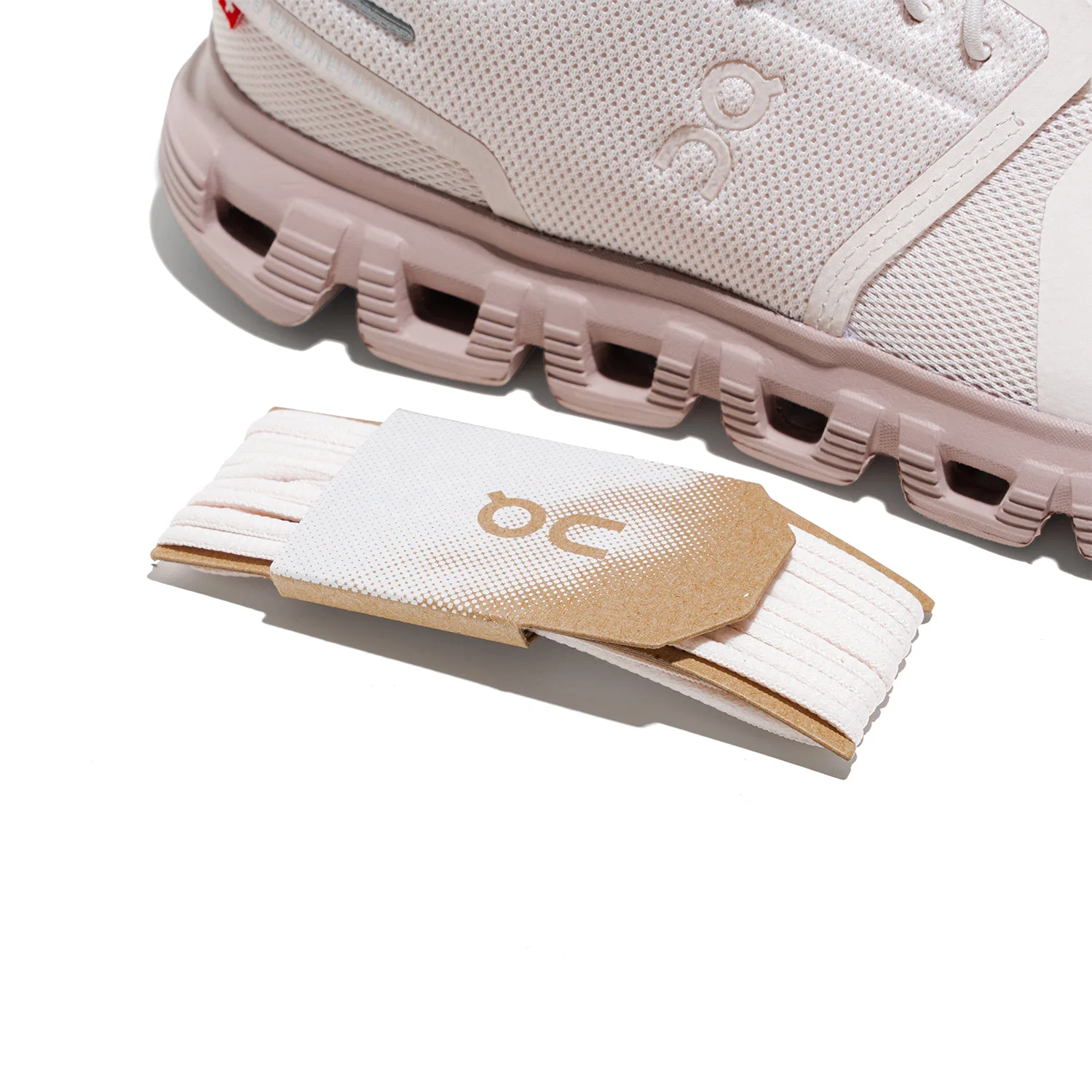 On Running Cloud 6 Oyster/Biscuit - Image 7