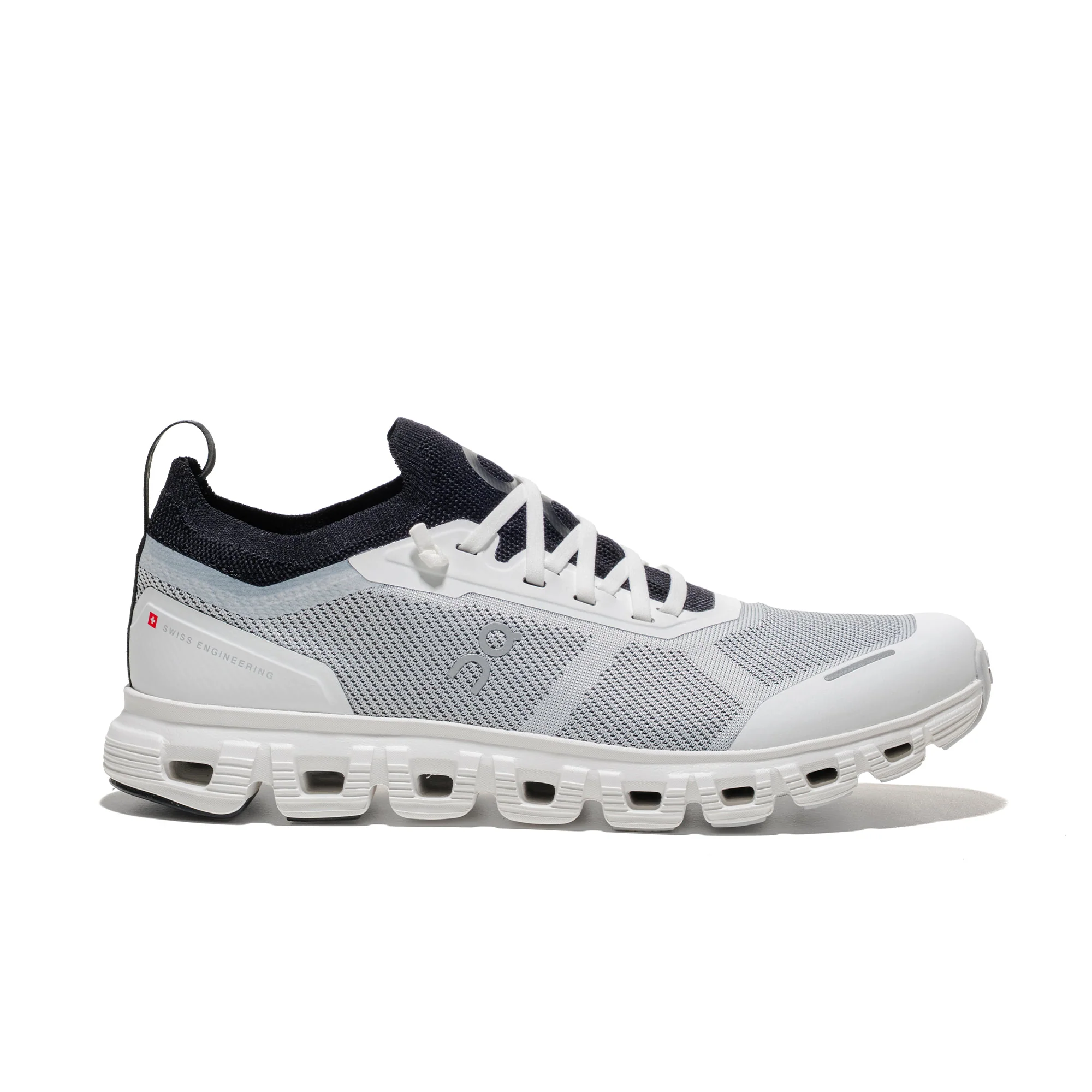On Running Cloud 6 Versa White/Black