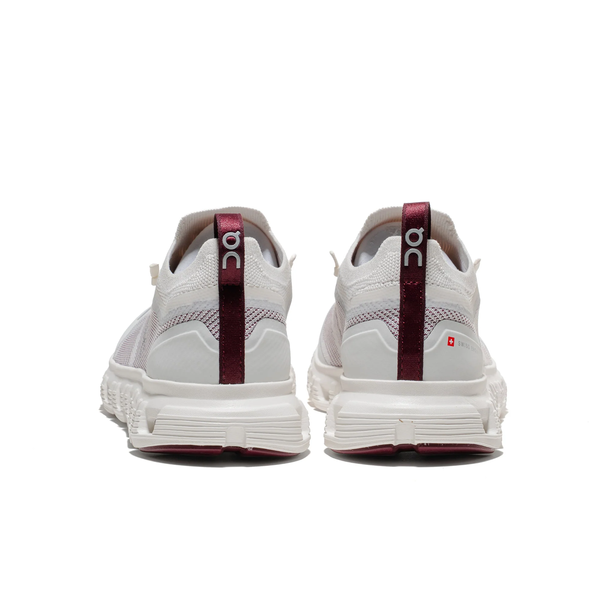 On Running Cloud Versa 6 Ice/Maroon - Image 4