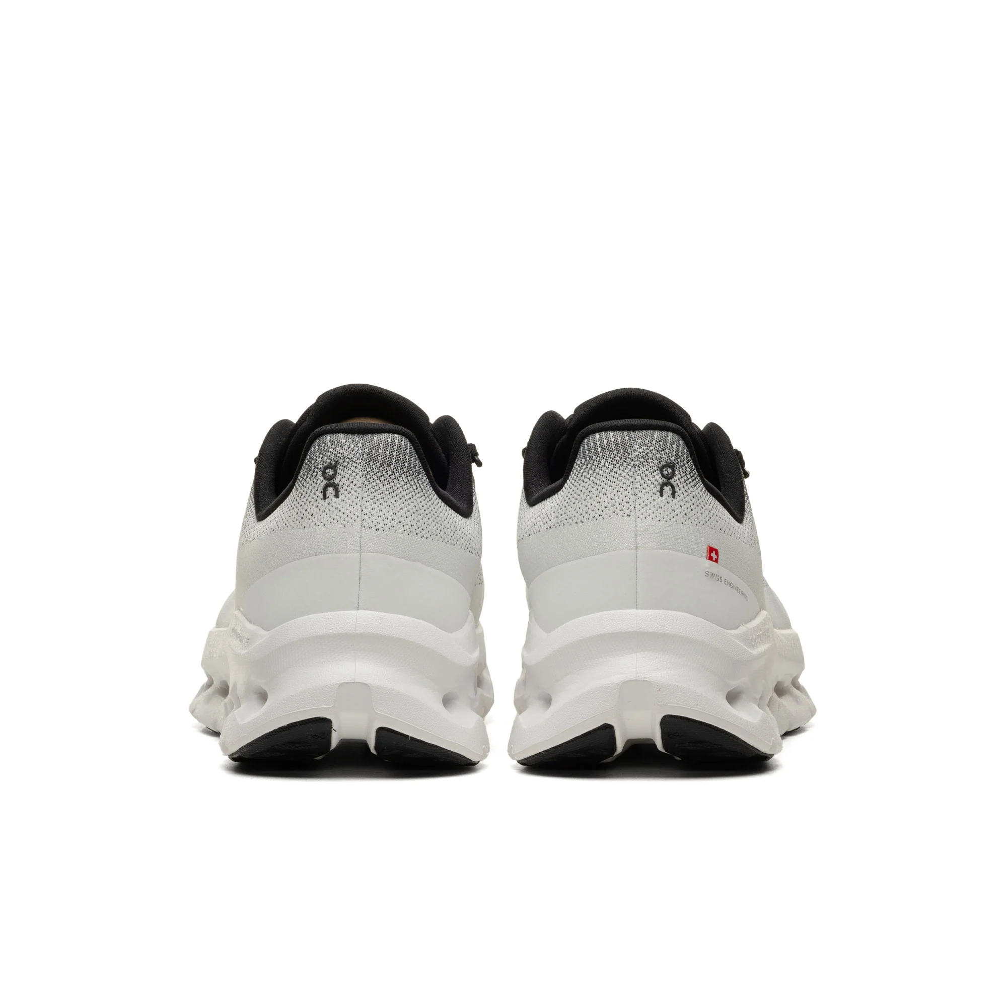 On Running Cloudtilt Black/Ivory - Image 4
