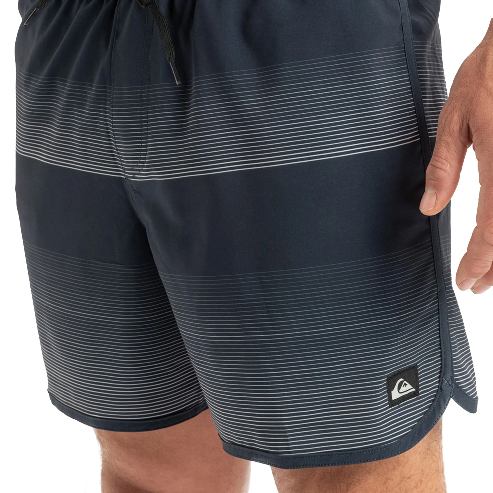 Quiksilver Surfsilk Scallop 16" Short Dark Navy Tijuana - Image 3